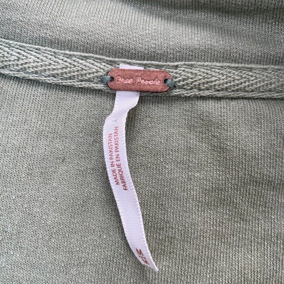 Free People Shirt Womens Medium Green Fleece Shacket Elbow Patches Boho Baggy - Picture 4 of 8